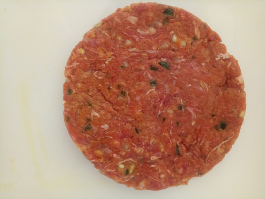 همبرگر قبل از سرخ شدن-همبرگر خانگی-مجله باسلام