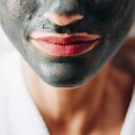 ۷ ماسک صورت خانگی برای رفع لک‌های پوستی + طرز تهیه