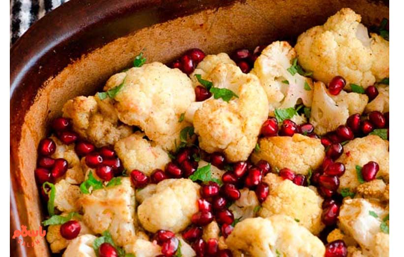 طرز تهیه سالاد گل کلم و انار