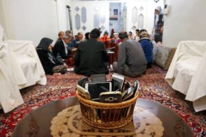 ۲۰ بازی دسته جمعی مخصوص شب یلدا ۱۴۰۳