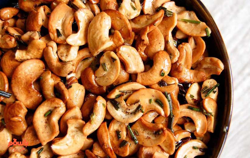 بادام هندی بو داده فلفلی