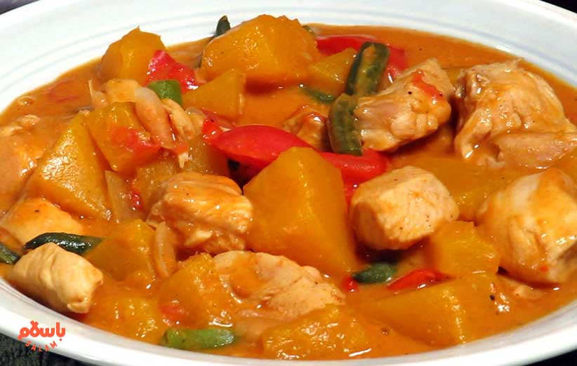 طرز تهیه خورش کدو حلوایی با مرغ و رب انار