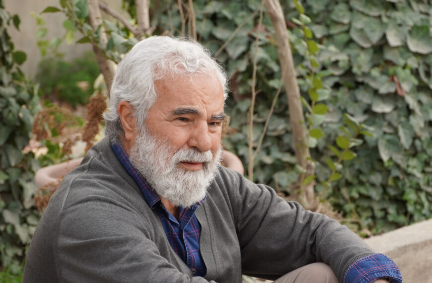 احمدی خسروی، غرفه گل و گیاه سرو