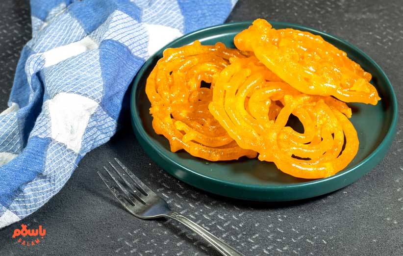 طرز تهیه زولبیا با آرد و نشاسته