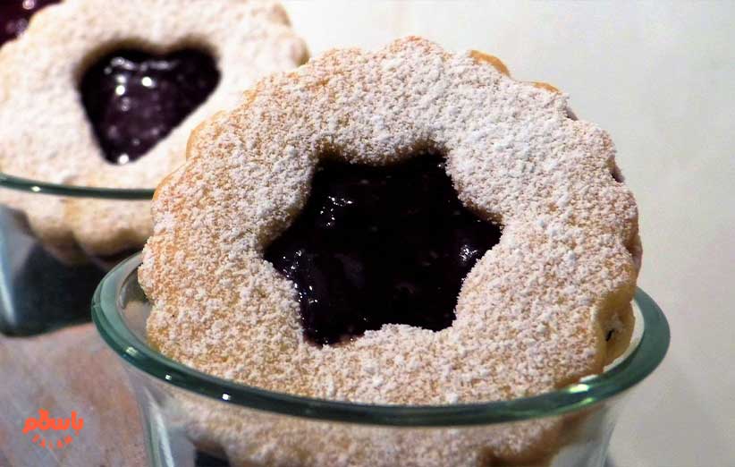 طرز تهیه شیرینی مربایی مشهدی با فر