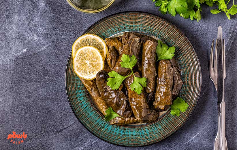 طرز تهیه دلمه برگ مو خوزستانی