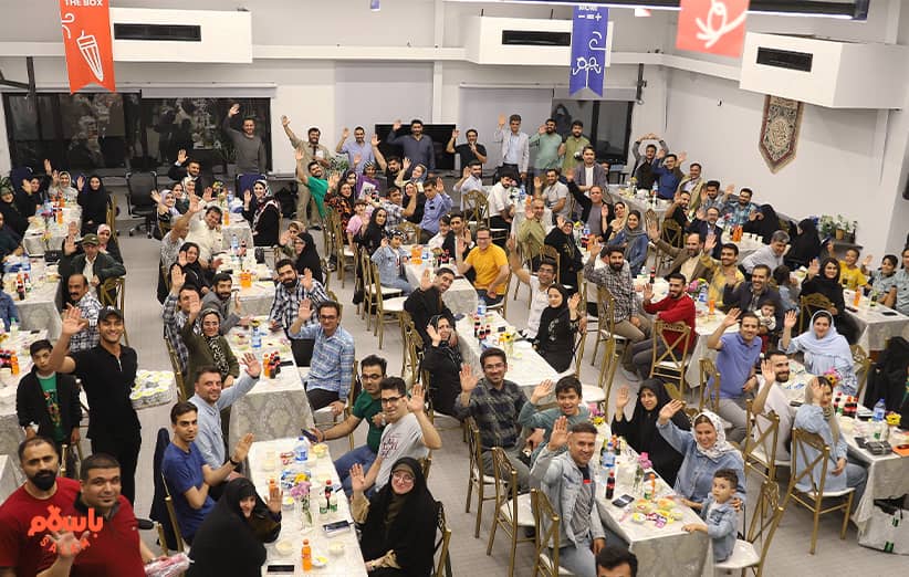 میهمانی صمیمانه باسلام و غرفه‌داران