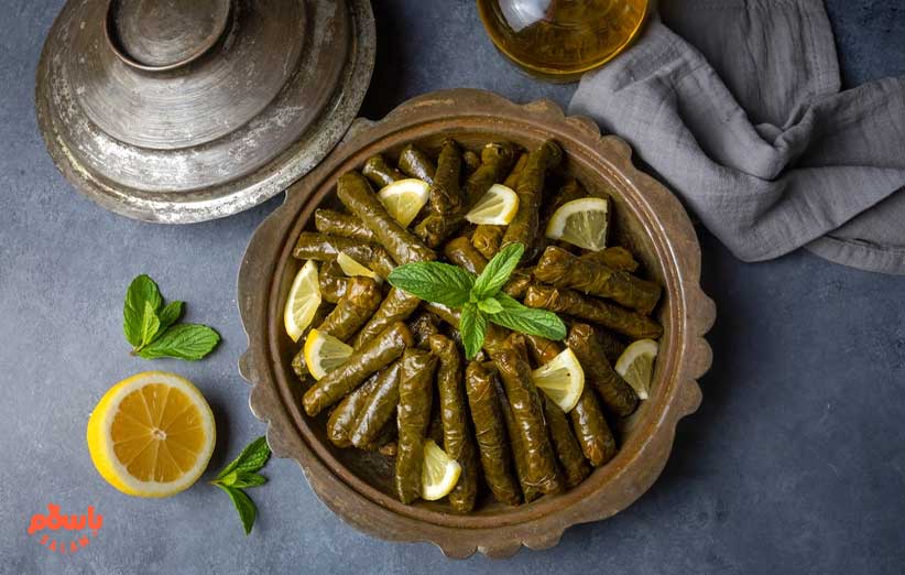 ارزش غذایی و کالری دلمه برگ مو