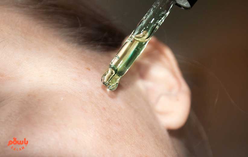 چگونه روغن درخت چای به درمان و بهبود جوش و آکنه کمک می کند؟