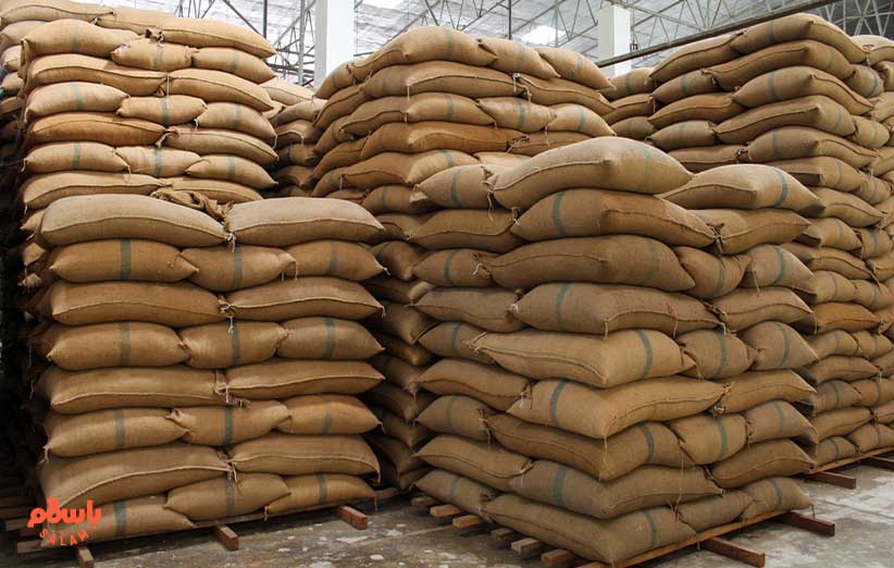 فاصله کیسه برنج از زمین و دیوار