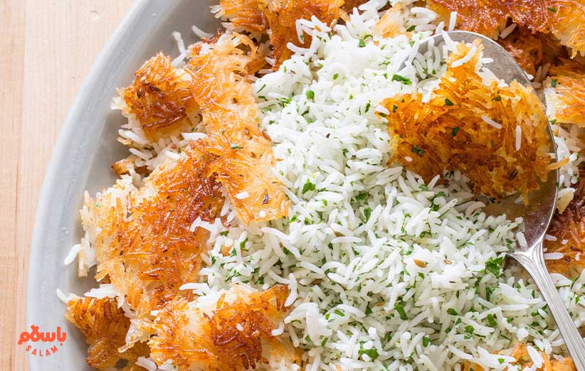 مراحل پخت برنج کته ساده با ته دیگ