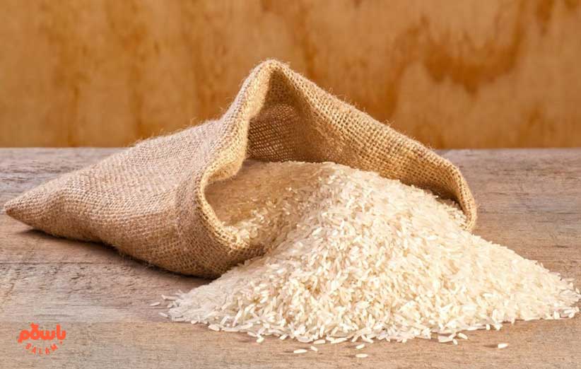 نگهداری برنج در کیسه پارچه ای و نخی