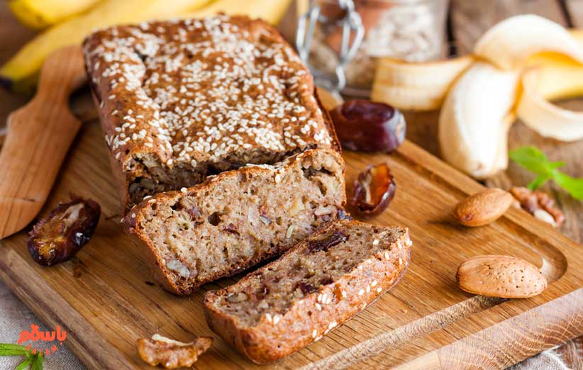 طرز تهیه کیک خرما و کنجد