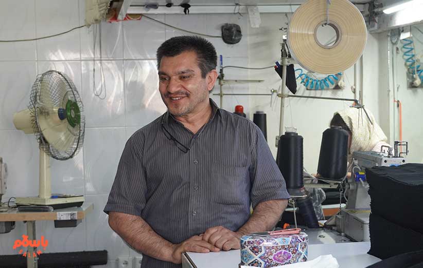 مثل بوی کاه تازه، مثل بوی گاز خردل