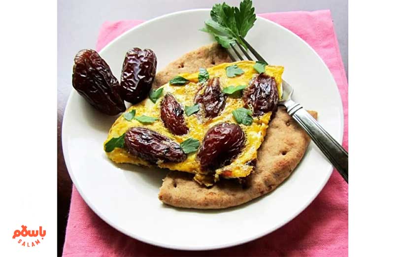 طرز تهیه املت خرما با شیر