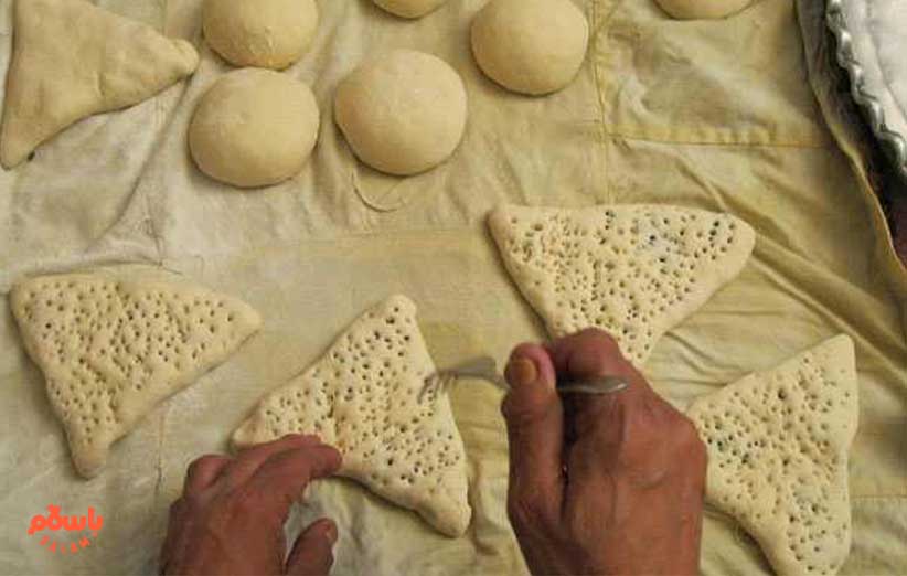 طرز تهیه کلوچه خرمایی با خمیر جادویی (بدون مایه خمیر)