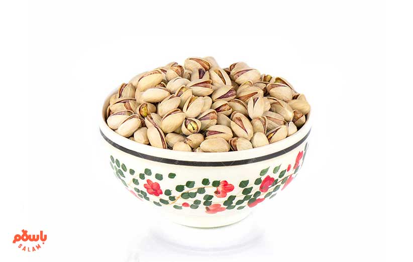 پسته احمد آقایی