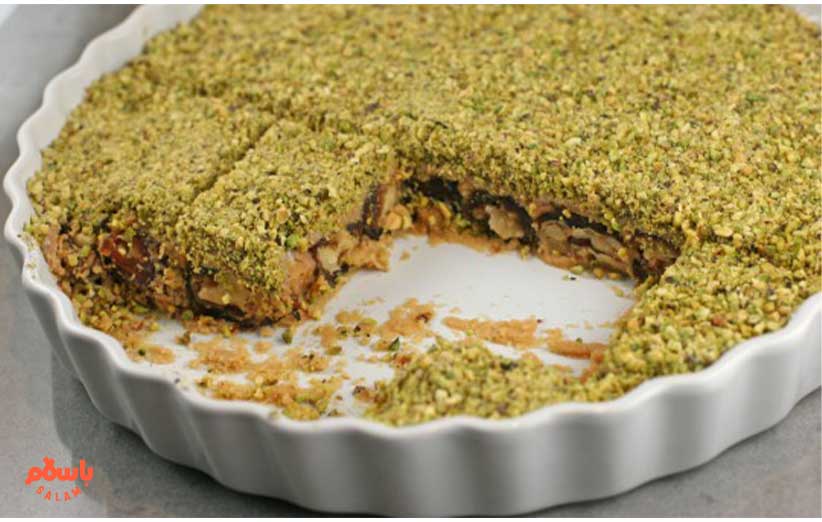 طرز تهیه رنگینک خرما با ارده و بیسکوییت