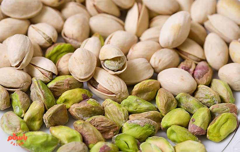 طرز بو دادن پسته خام روی بخاری