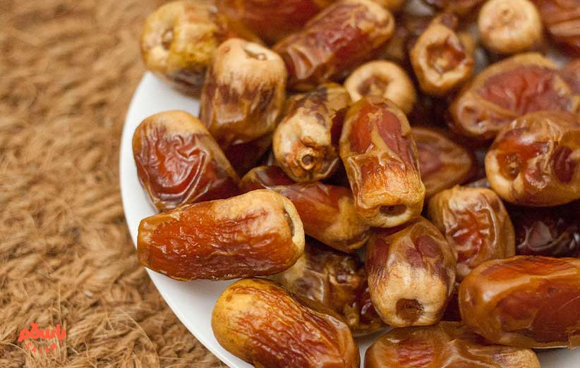 خرما خشک بهتر است یا تازه؟