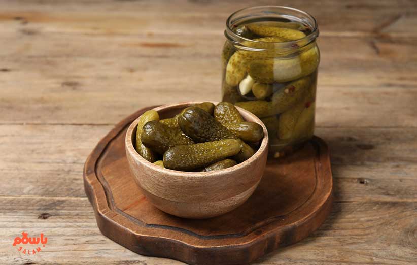 مواد لازم خیارشور خانگی بدون سرکه (نمکی)