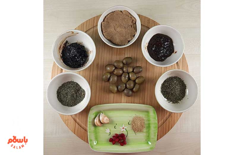 مواد لازم برای زیتون پرورده خانگی شمالی