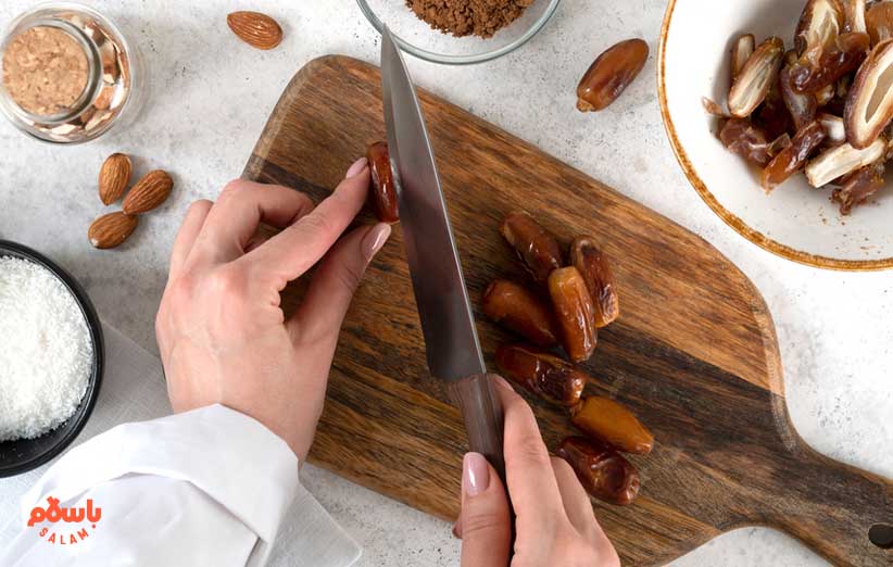 مراحل تهیه خرما توپی با ارده