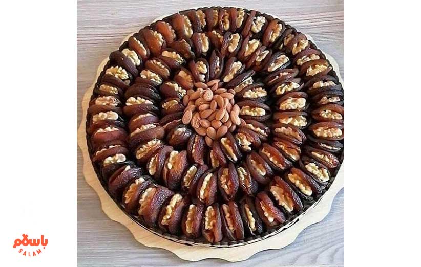 تزیین خرما و سینی خرما با گردو