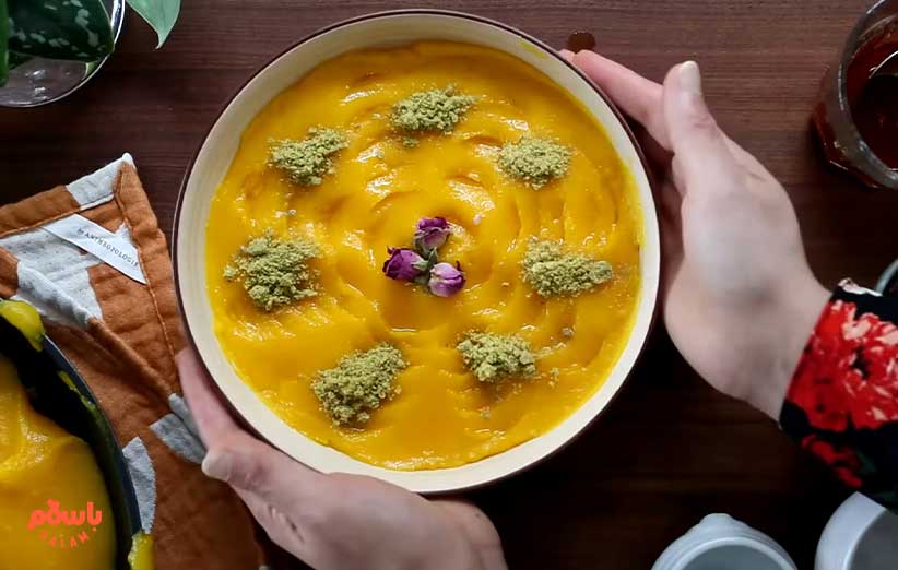 طرز تهیه حلوای مجلسی و ساده با انواع طرح و طعم