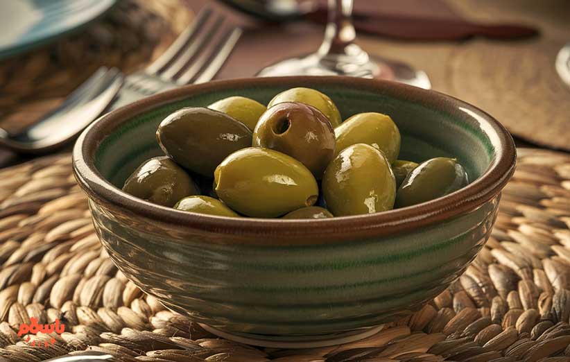 چرا زیتون تلخ می شود؟