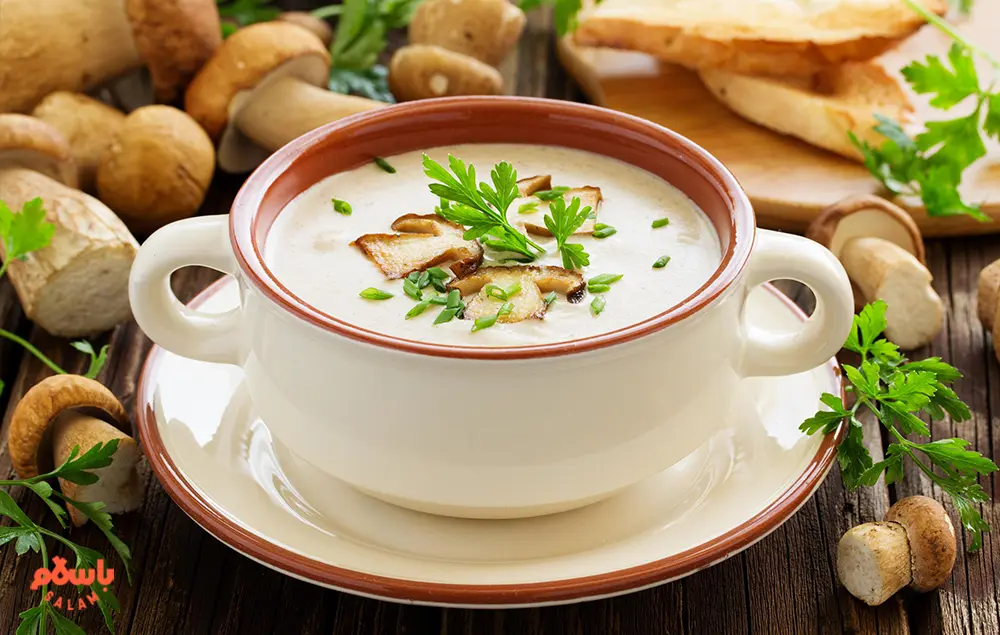 طرز تهیه سوپ خامه ای تبریزی ساده و با شیر و قارچ