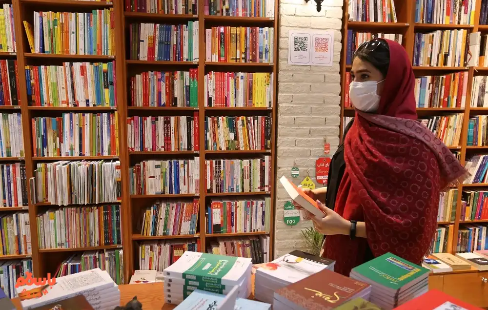 100 کتاب از بهترین کتاب های رمان جهان در انواع ژانر