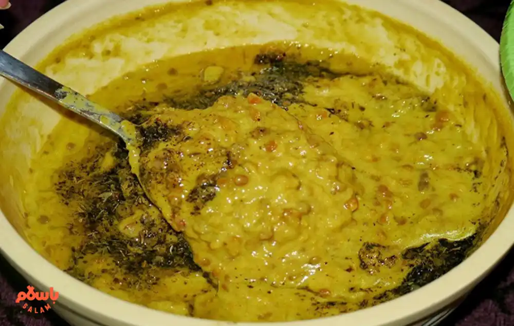 مراحل تهیه آش بادمجان بروجرد