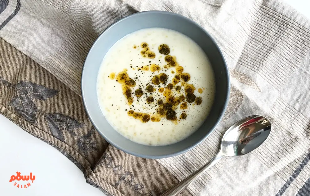 طرز تهیه سوپ ماست تبریز و مراغه