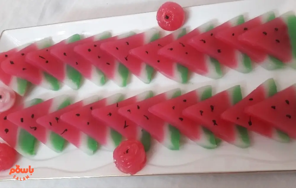 طرز تهیه باسلوق یلدایی هندوانه ایی