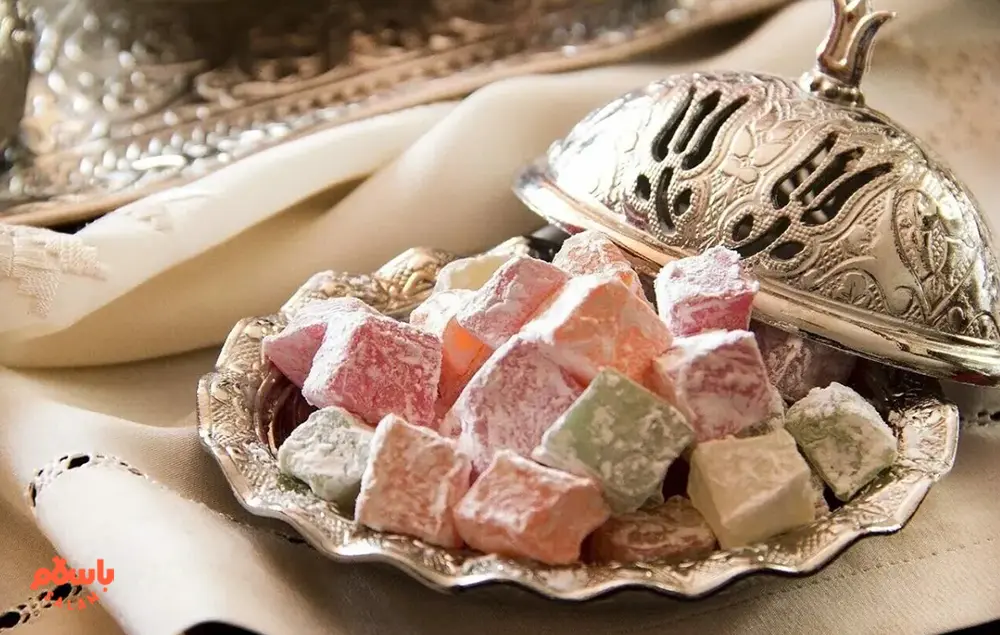 باسلوق یلدا با نشاسته، ژله، ژلاتین و شیره + تزیین هندوانه ای و اناری