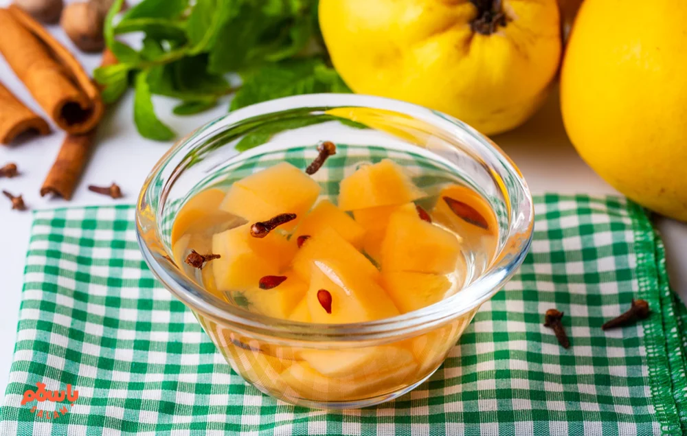 کمپوت به با عسل