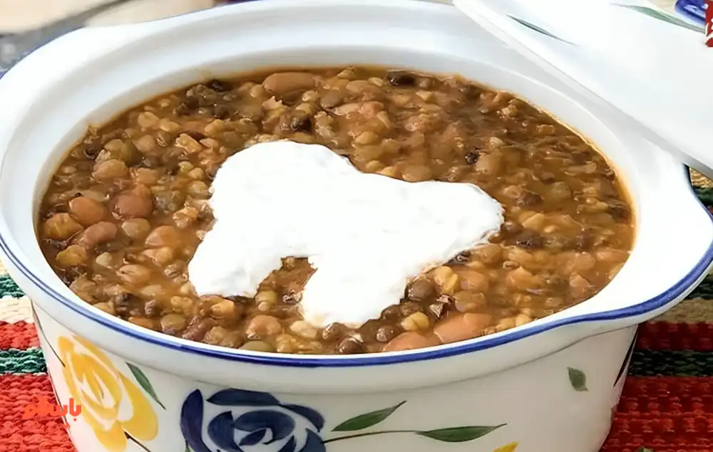 مراحل تهیه آش کشک دندونی مشهدی