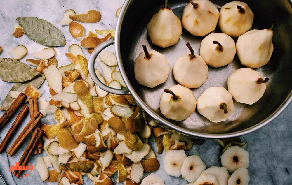 طرز تهیه کمپوت گلابی داخل شیشه