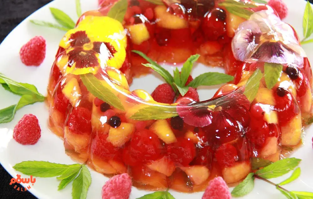 تزیین ژله یلدایی لیوانی و قالبی با طرح های جدید