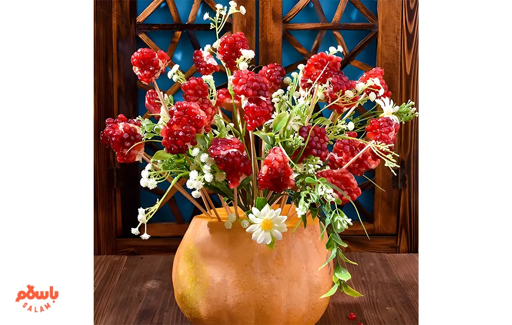 میوه‌آرایی انار برای شب یلدا