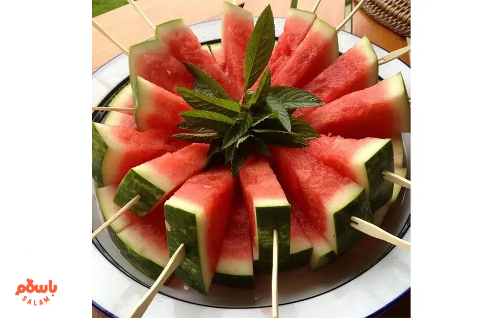 میوه‌آرایی هندوانه شب یلدا