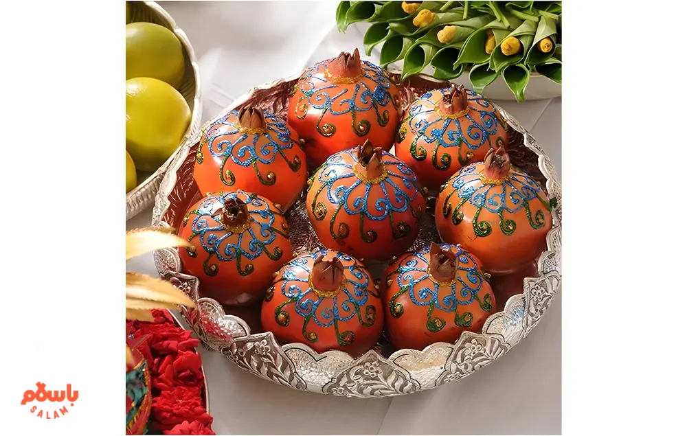 نقاشی روی انار