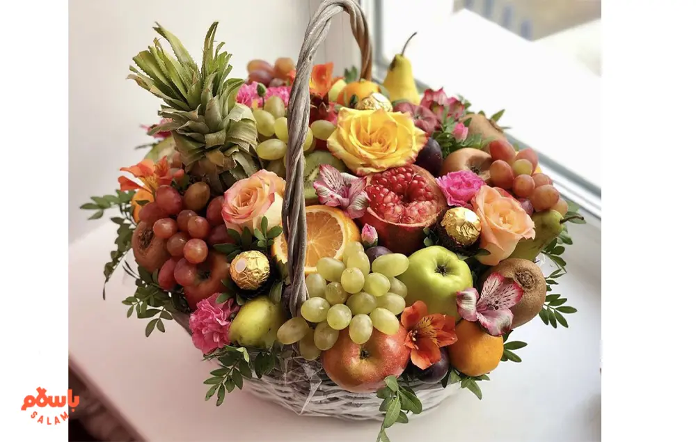 حکاکی میوه شب یلدا
