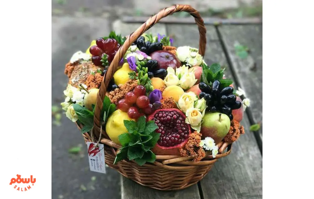 میوه‌آرایی شب یلدا با سبد حصیری