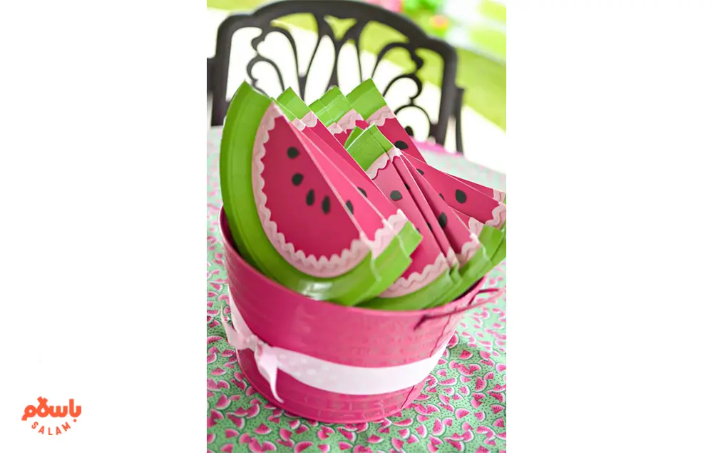 عکس خفن تزیین شب یلدا برای مدرسه