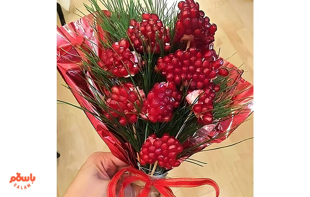 میوه‌آرایی انار شب یلدا