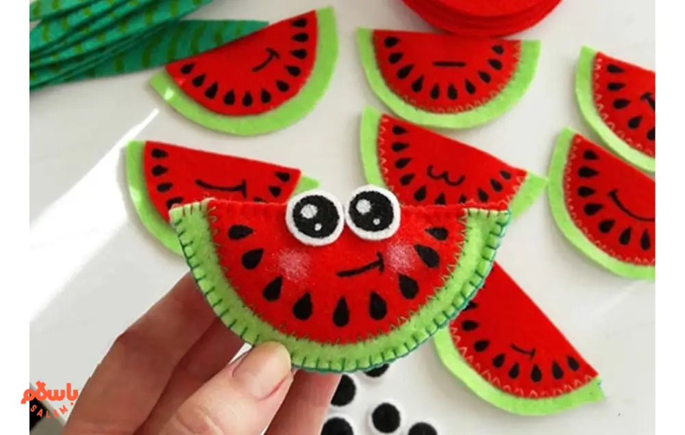 تزیین شب یلدا برای مدرسه ساده