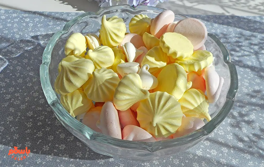 مرنگ یلدایی