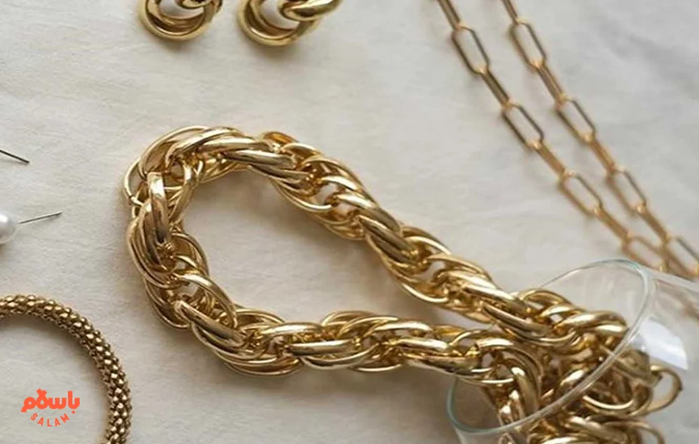 علت سیاه شدن طلا روی دست